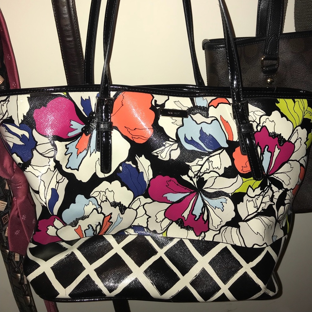 Nine West tote purse